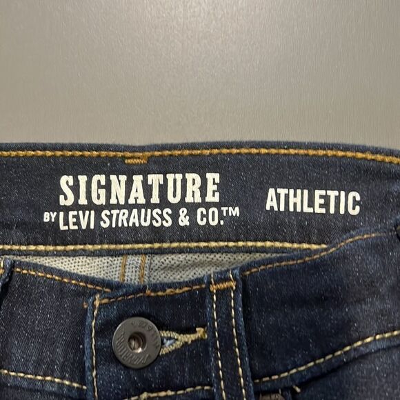 Levi Strauss Signature boys size 10 athletic adjustable jeans. - Picture 4 of 6